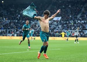 记者：利物浦接近敲定科尔克兹，转会费最高可达4000万英镑