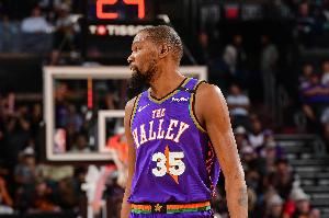 Windhorst：KD很震惊 太阳未与其沟通过便试图在截止日前将他交易